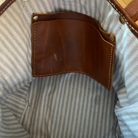 Hand crafted large leather tote - Picture 6 of 10